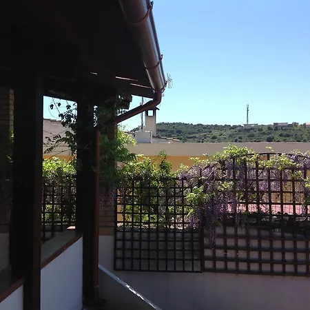Dell'ancora Apartment *